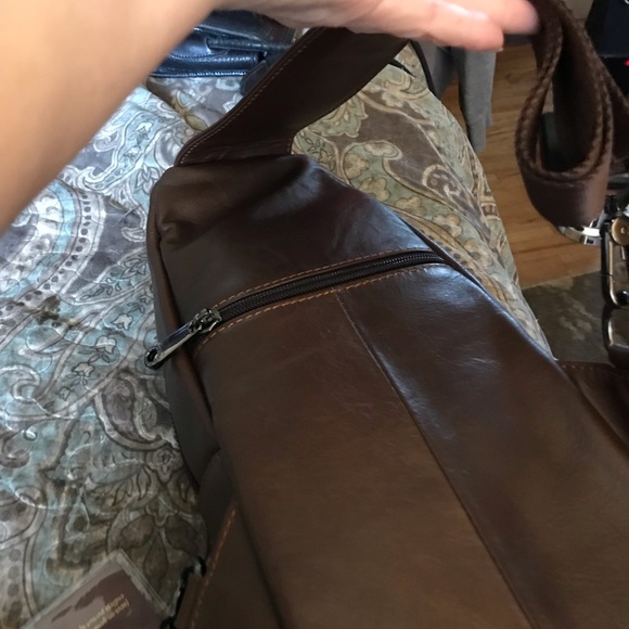 PI uncle brown unisex convertible carrier. NWT - Picture 3 of 6